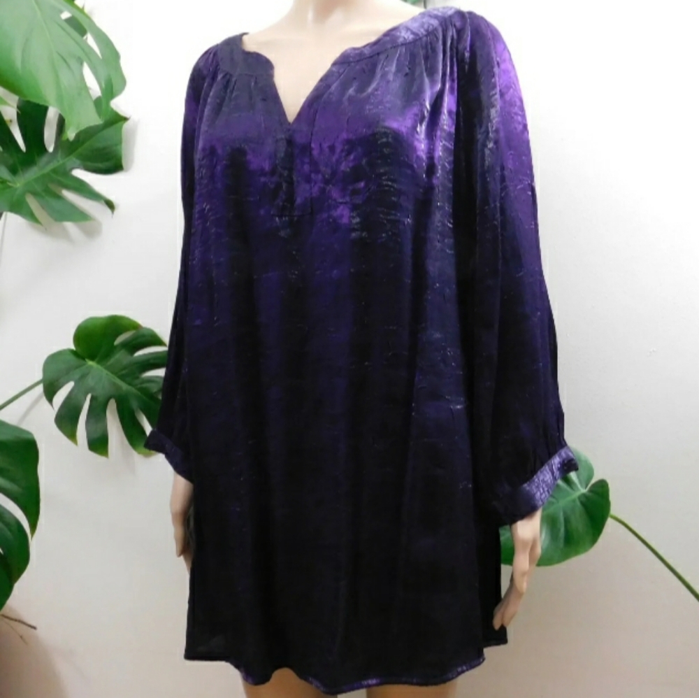 Plus Size Avenue Purple Shimmer V-Neck Tunic Top | Flowy Long Sleeve | Size 22